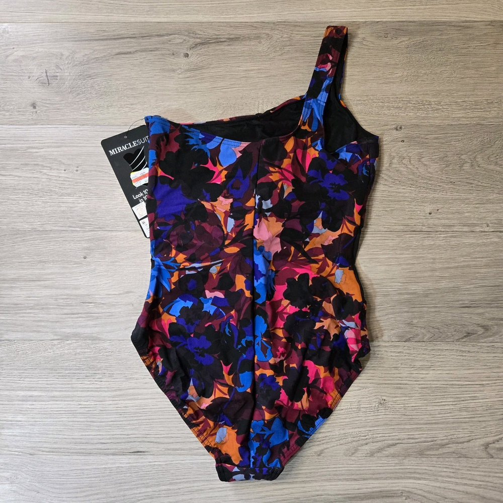 Miraclesuit Solstice Gem Slimming One Piece Swimsuit Red Multi 8 NWT Support - Picture 3 of 10